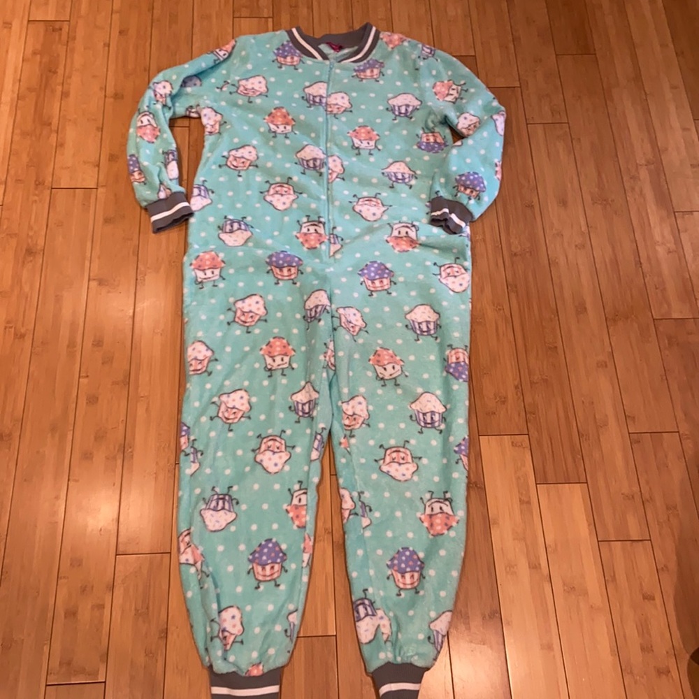 Large Onepiece Pyjama